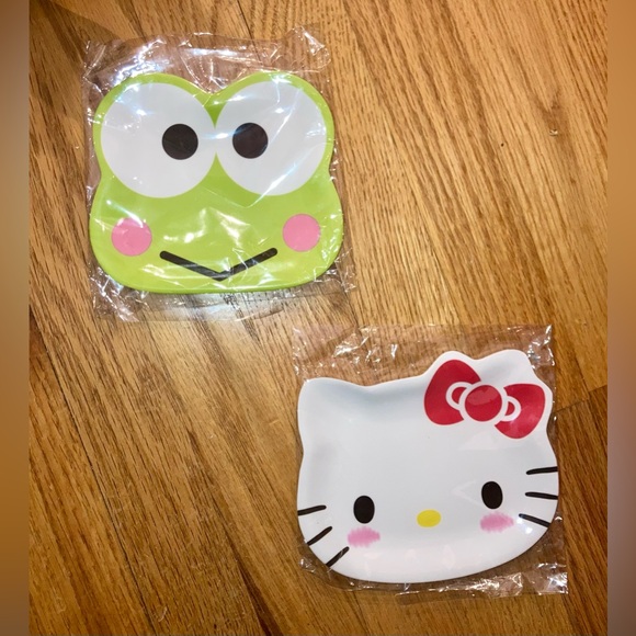 Hello Kitty or Keroppi Dish - NIP - Picture 2 of 6